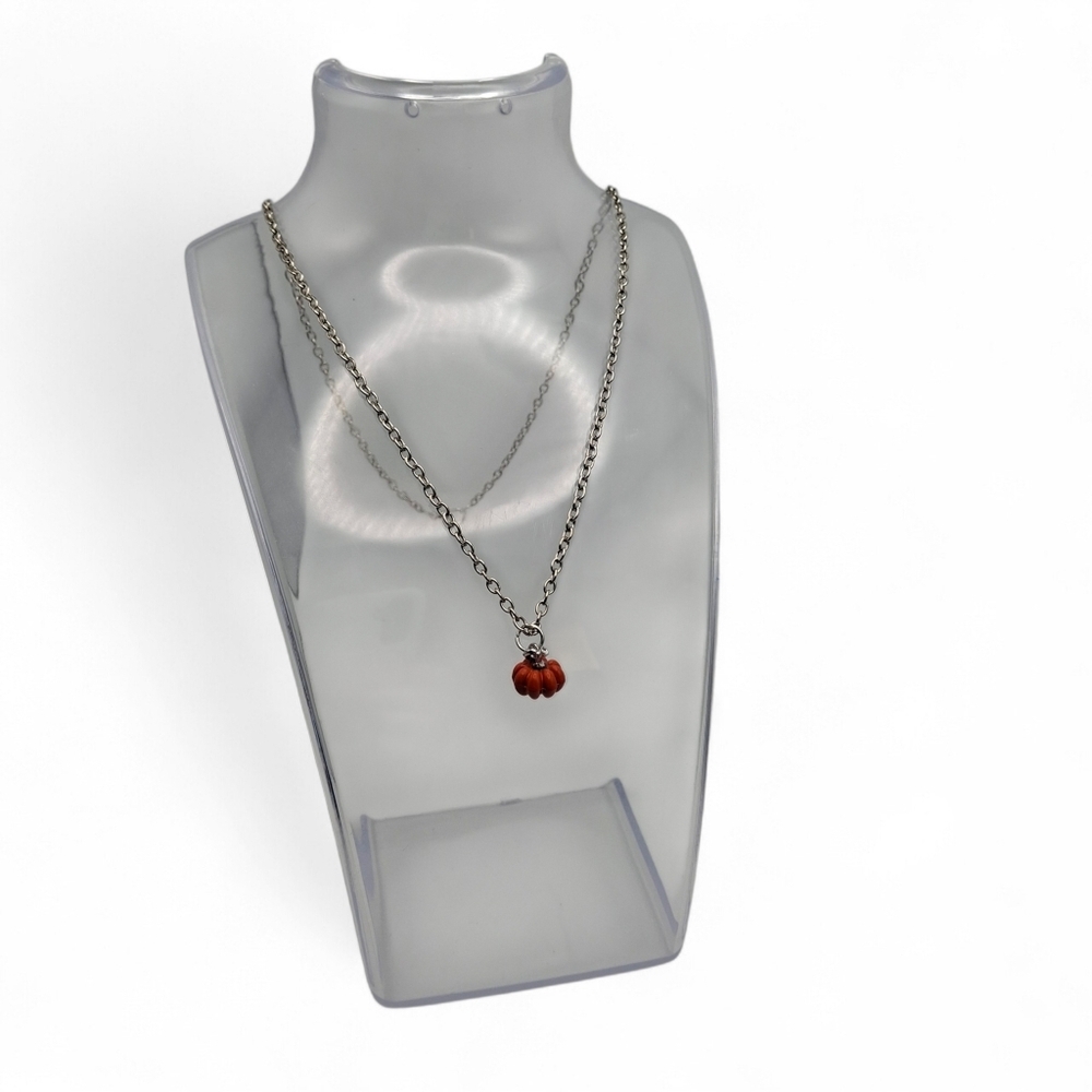 NWT Mini Pumpkin Charm Necklace